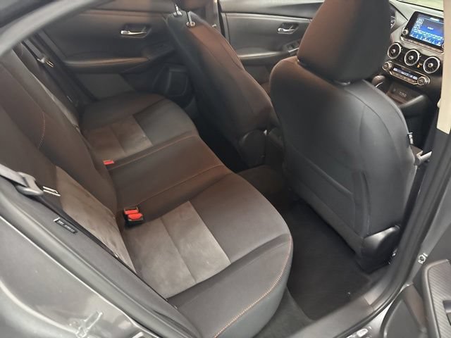 Used 2024 Nissan Sentra SR FWD image 11