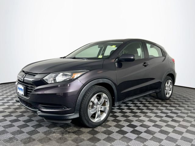 Used 2018 Honda HR-V LX image 2