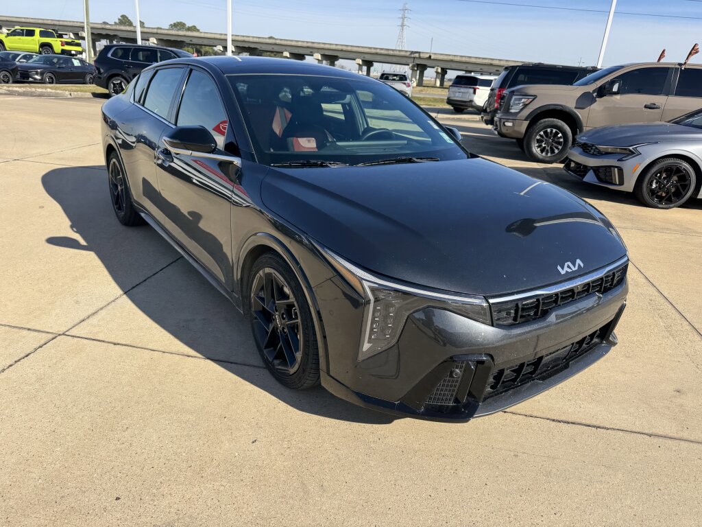Certified 2025 Kia K4 GT-Line Turbo image 9