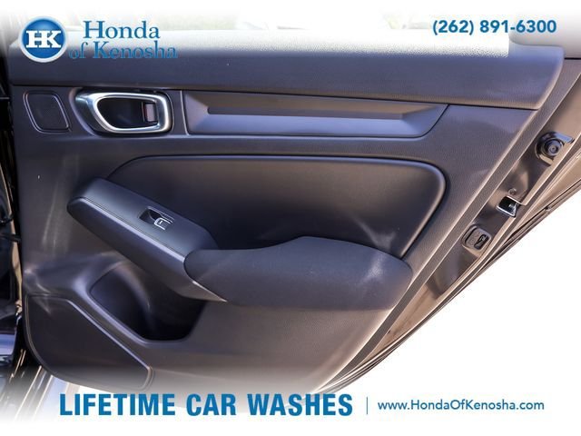 Used 2025 Honda Civic Sport image 25