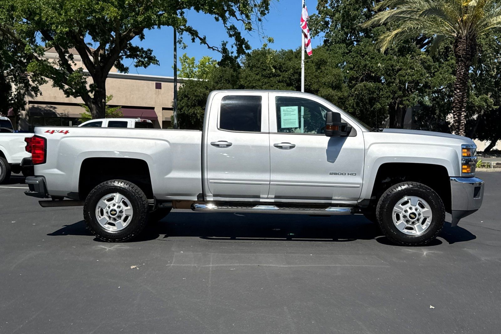 Used 2019 Chevrolet Silverado 2500 LT w/ All Star Edition image 2