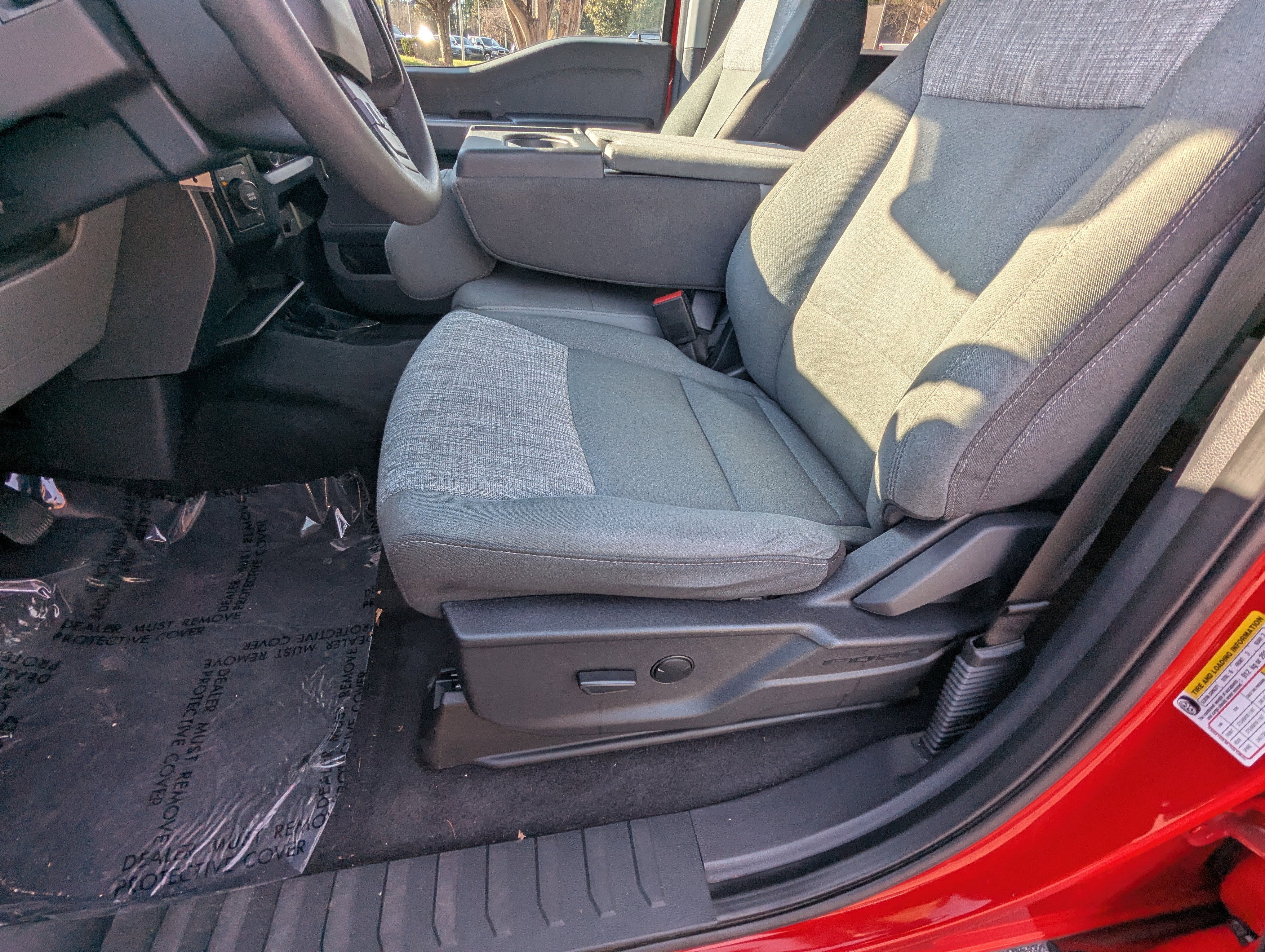 Used 2023 Ford F150 XLT image 15