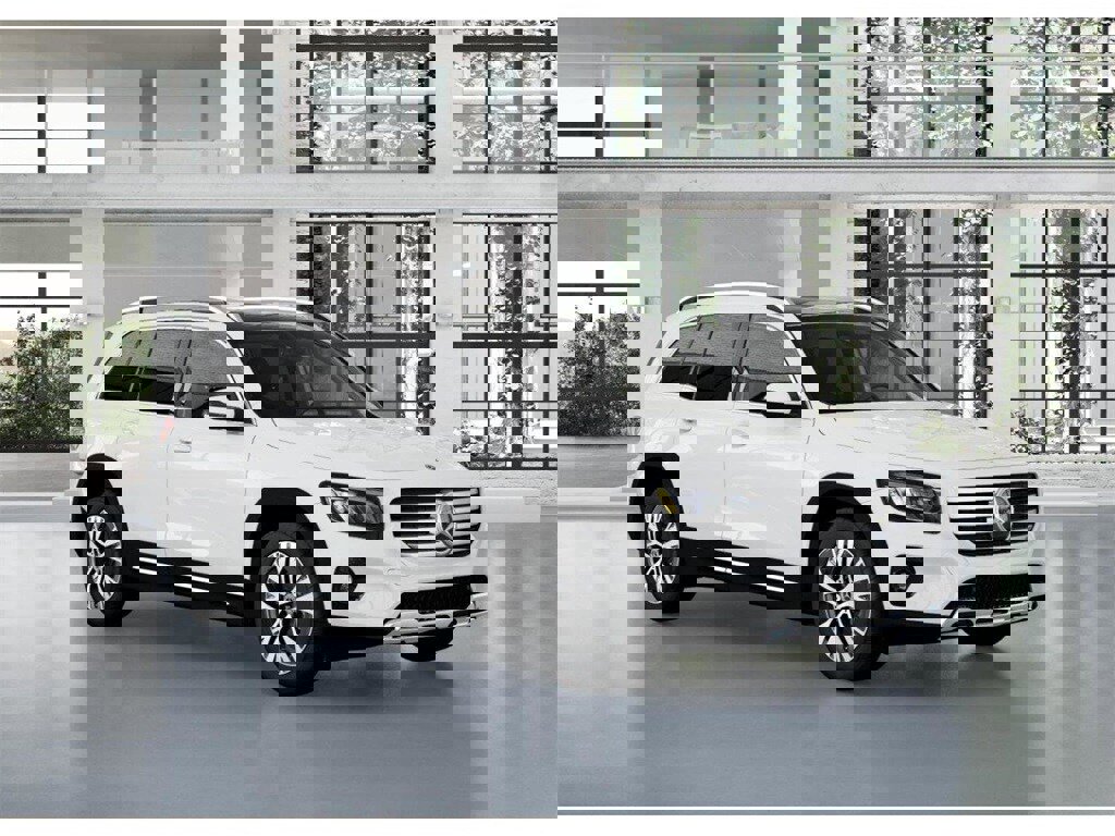 New 2026 Mercedes-Benz GLB 250 4MATIC image 11