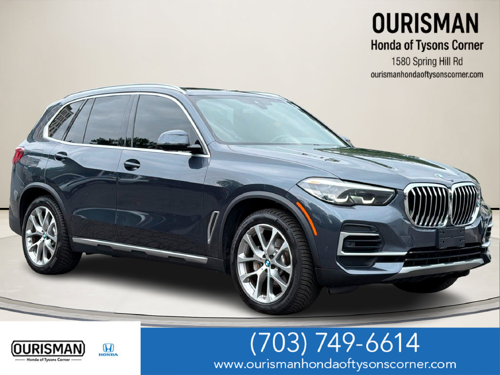 Used 2022 BMW X5 xDrive40i w/ Premium Package AWD/4WD image 1