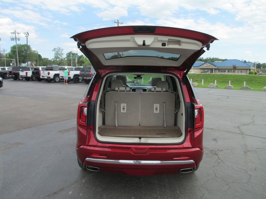 Used 2021 GMC Acadia Denali w/ Denali Technology Package AWD/4WD image 7