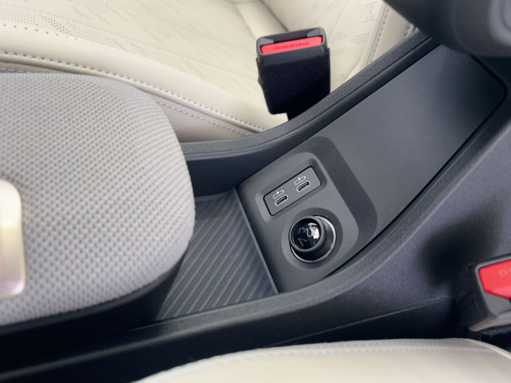 New 2026 MINI Cooper 2-Door Hardtop FWD image 31
