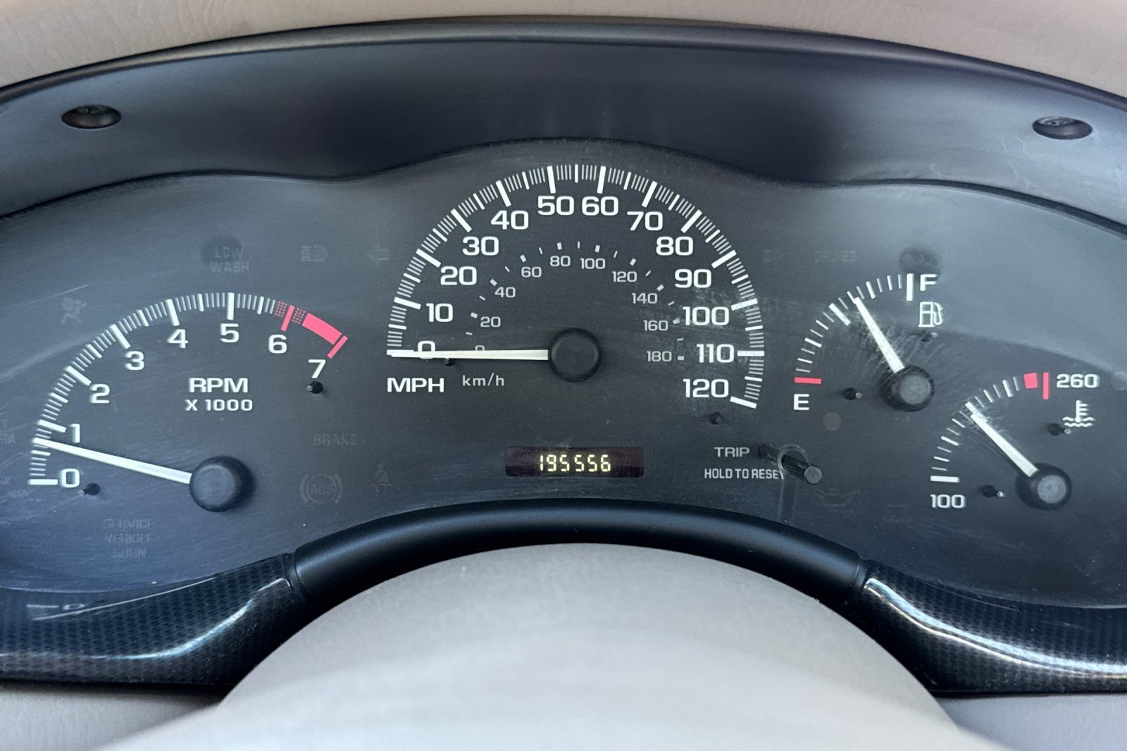 Used 2002 Chevrolet Malibu V6 w/ Preferred Equipment Group 1 FWD image 24
