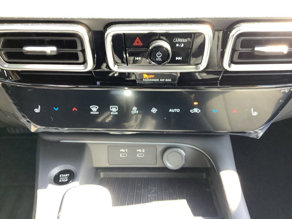 New 2026 Nissan Sentra SR w/ SR Premium Package FWD image 22