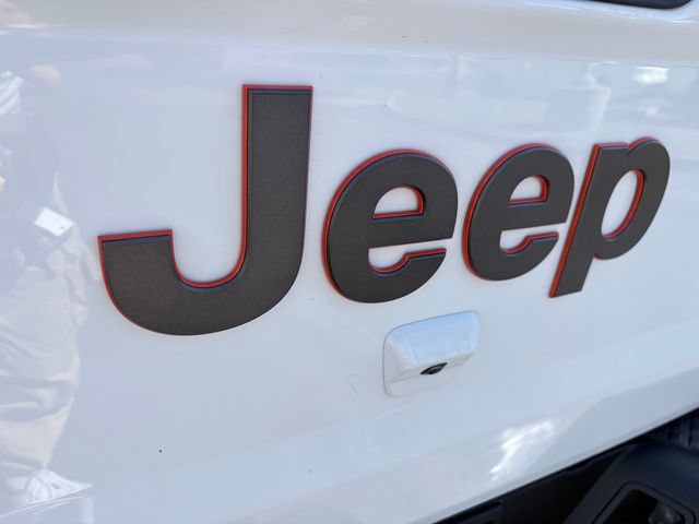 Used 2023 Jeep Gladiator Mojave w/ LED Lighting Group AWD/4WD image 25