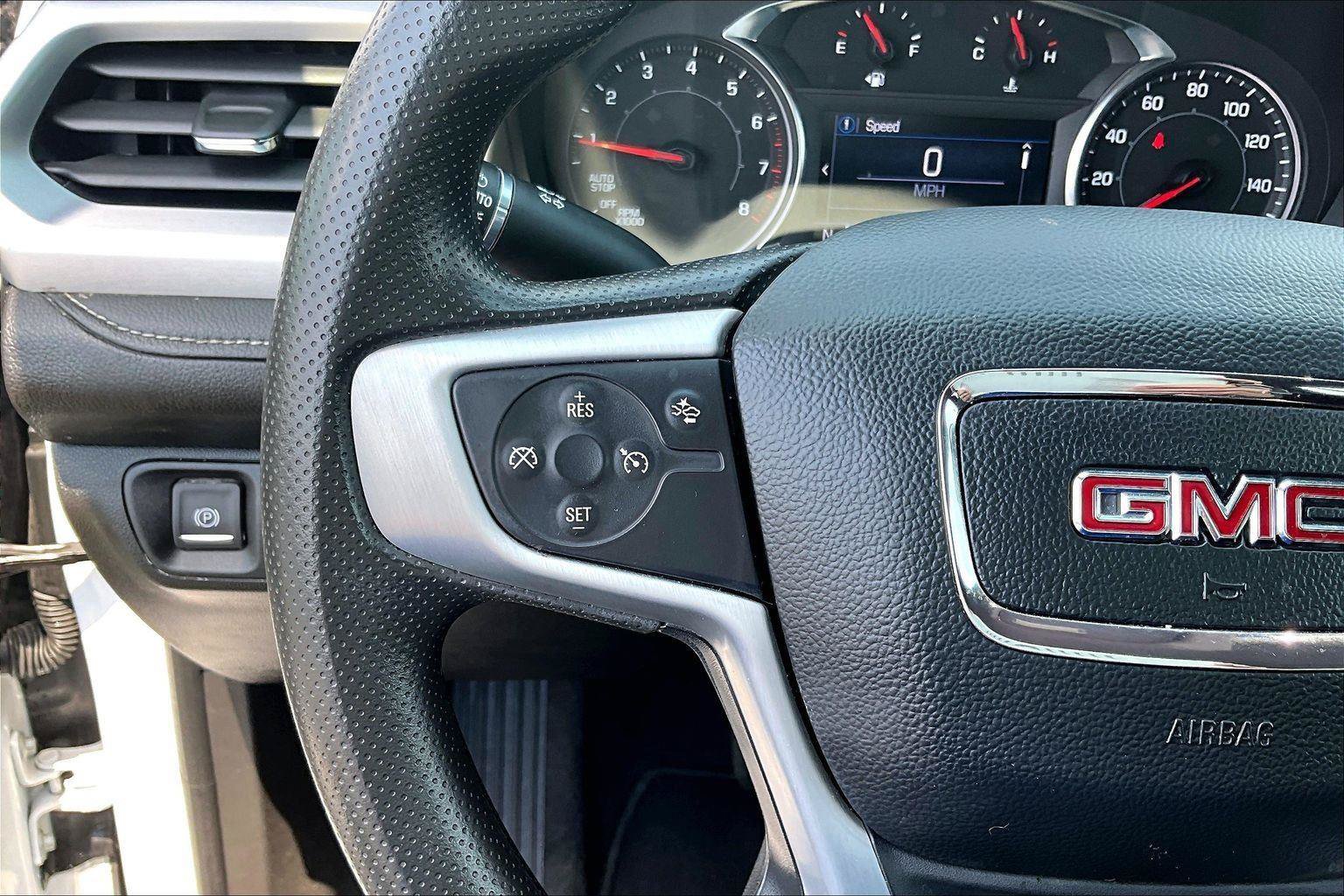 Used 2023 GMC Acadia SLE w/ Driver Convenience Package AWD/4WD image 19