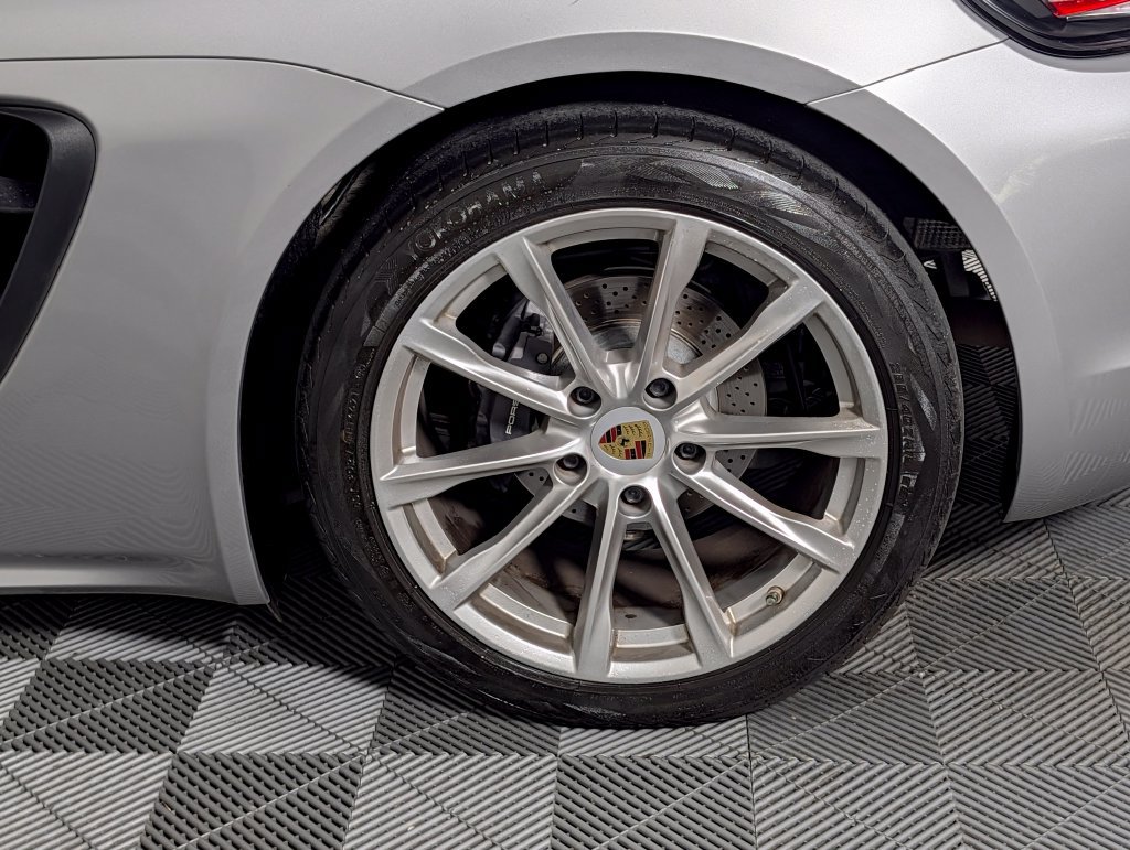 Certified 2019 Porsche 718 Boxster RWD image 12