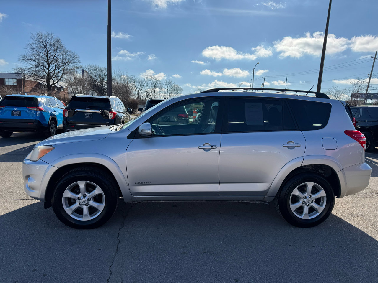 Used 2012 Toyota RAV4 Limited w/ Premium Plus Value Pkg image 6