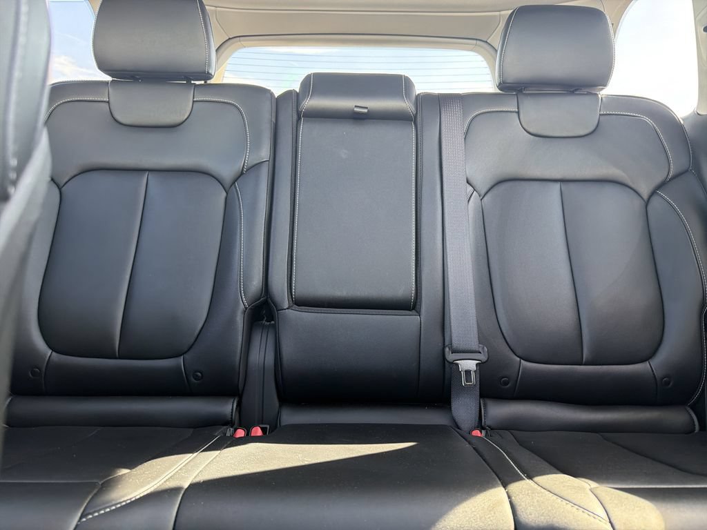 Used 2023 Jeep Grand Cherokee 4WD 4xe image 19