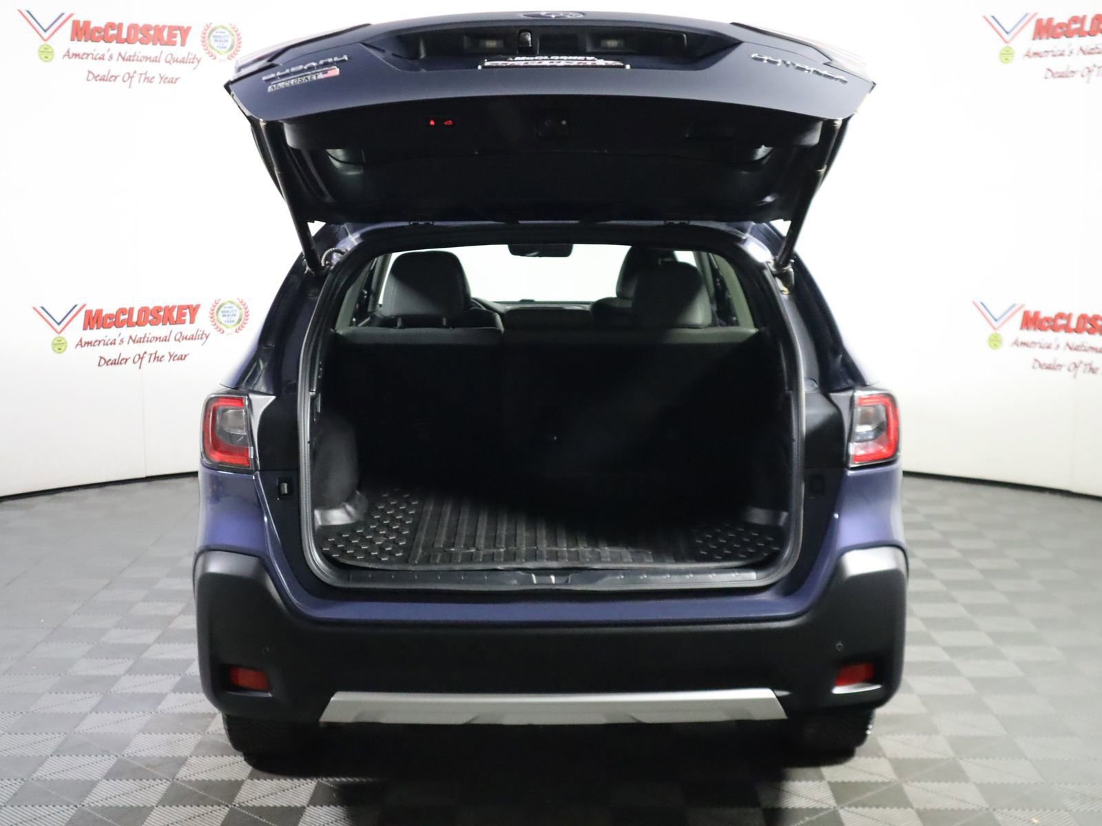 Used 2023 Subaru Outback Limited image 14