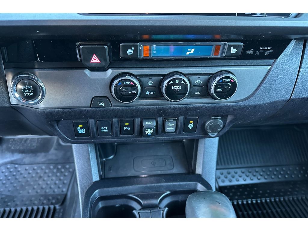 Used 2018 Toyota Tacoma TRD Sport w/ TRD Premium Sport Package image 23