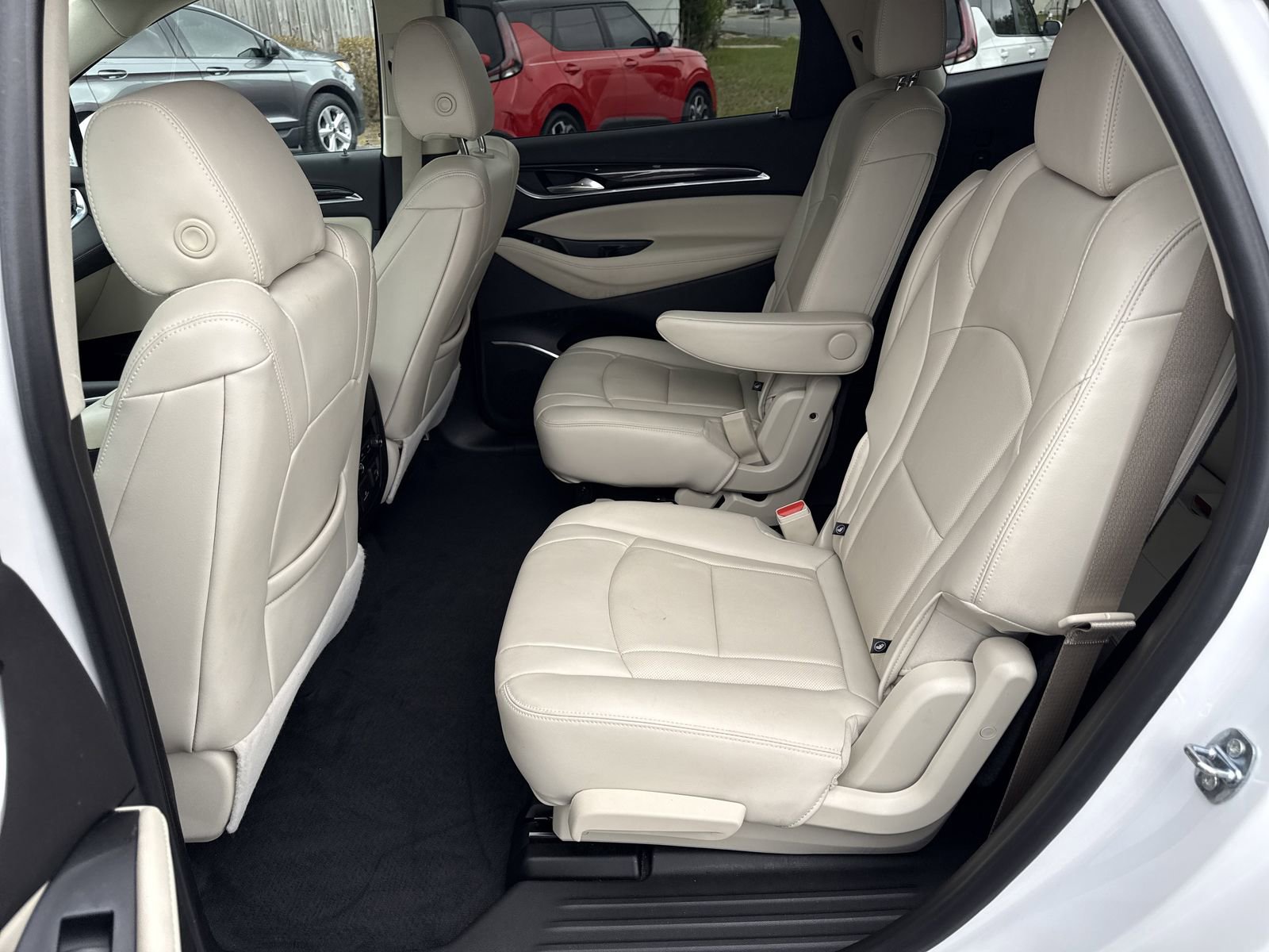 Used 2023 Buick Enclave Essence w/ Experience Buick Package image 10