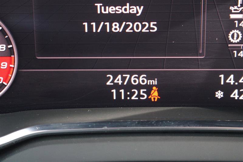 Used 2018 Audi R8 V10 w/ Carbon Exterior Package image 46