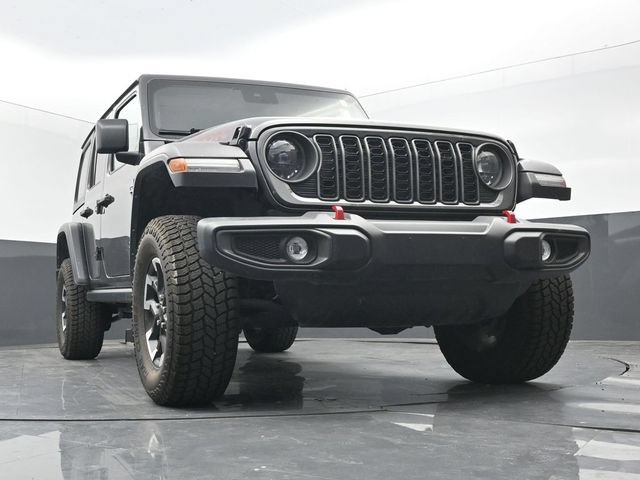 Used 2025 Jeep Wrangler Unlimited Rubicon AWD/4WD image 46