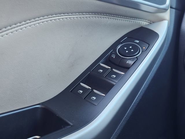 Certified 2022 Ford Explorer XLT image 15