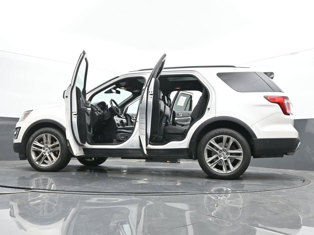 Used 2017 Ford Explorer Limited w/ Equipment Group 301A image 75