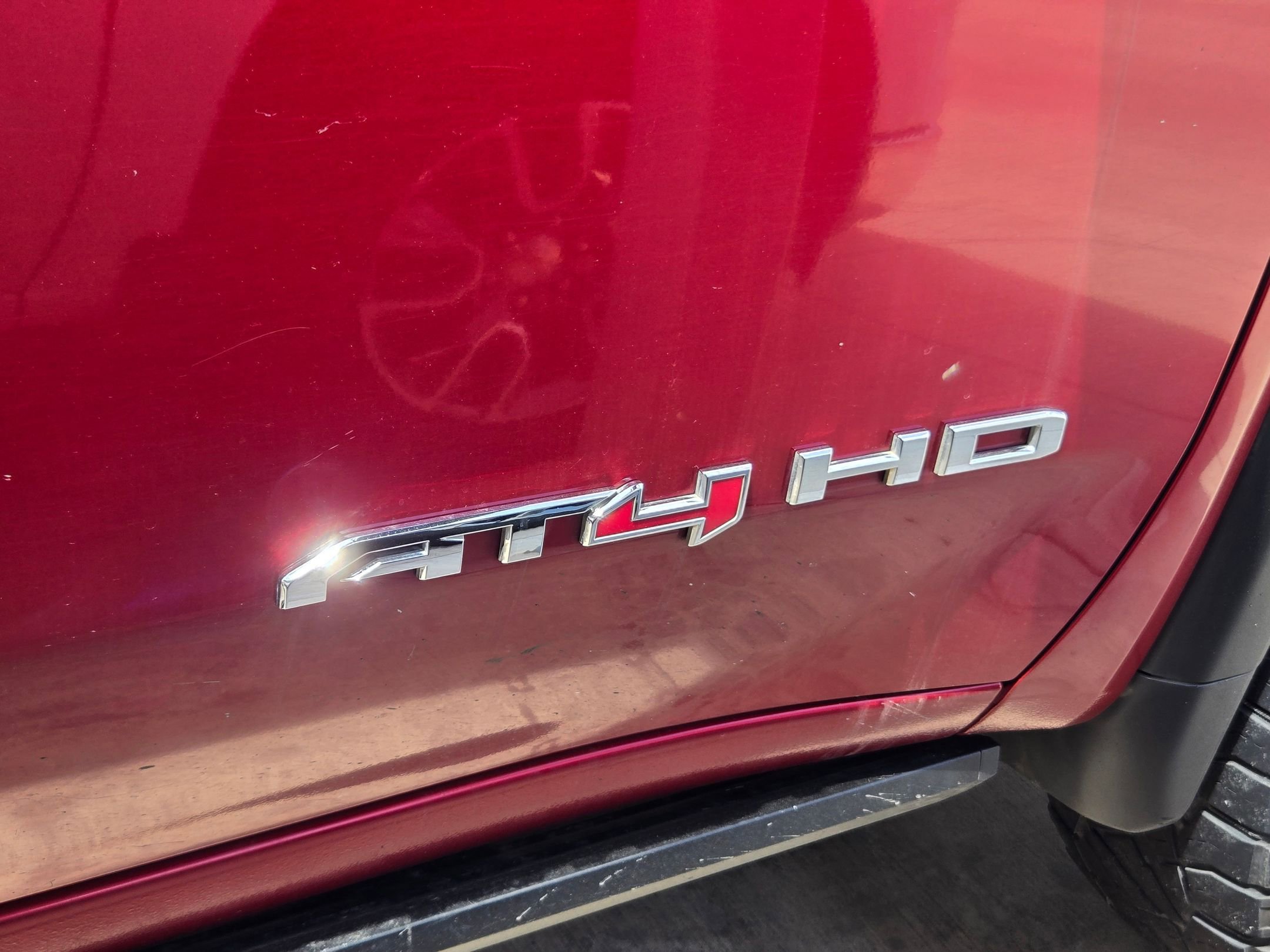 Used 2022 GMC Sierra 2500 AT4 w/ AT4 Premium Plus Package AWD/4WD image 9