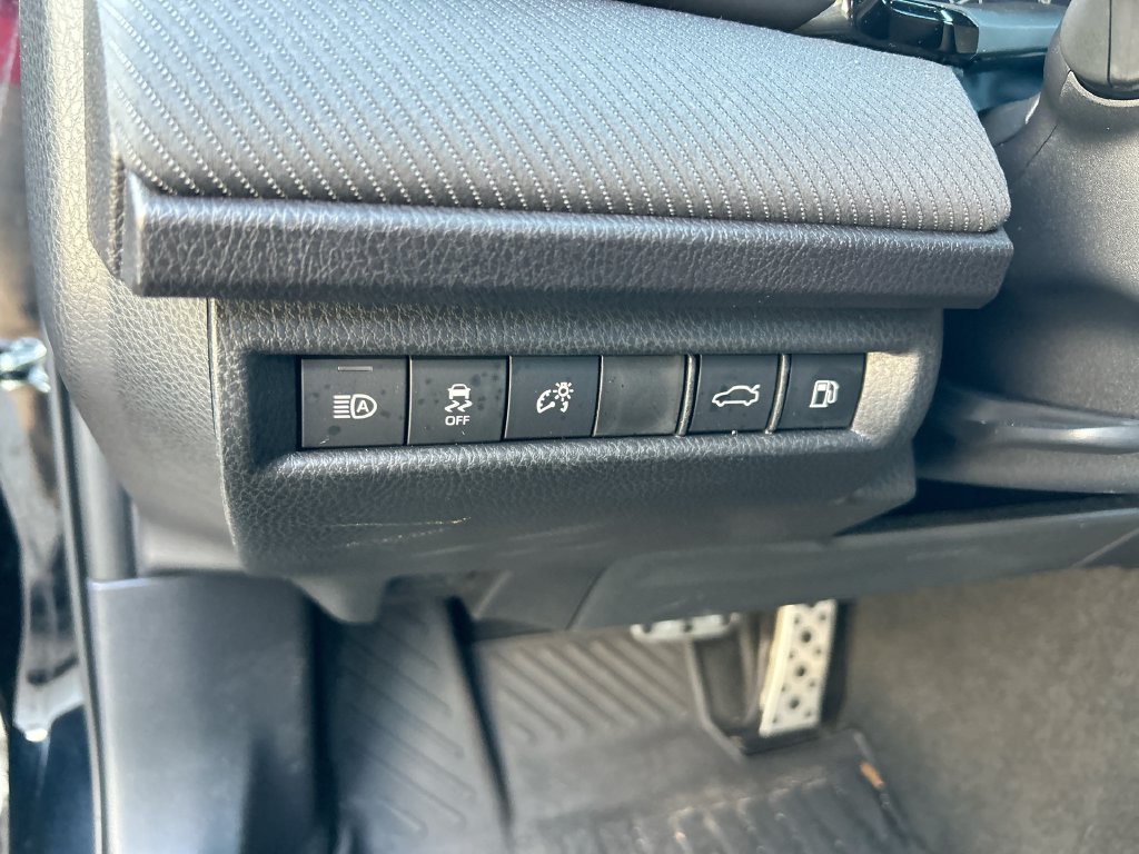 Used 2026 Toyota Camry SE w/ Convenience Package FWD image 14