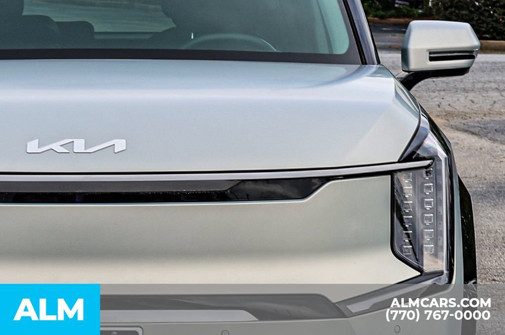 Used 2024 Kia EV9 Land AWD/4WD image 15