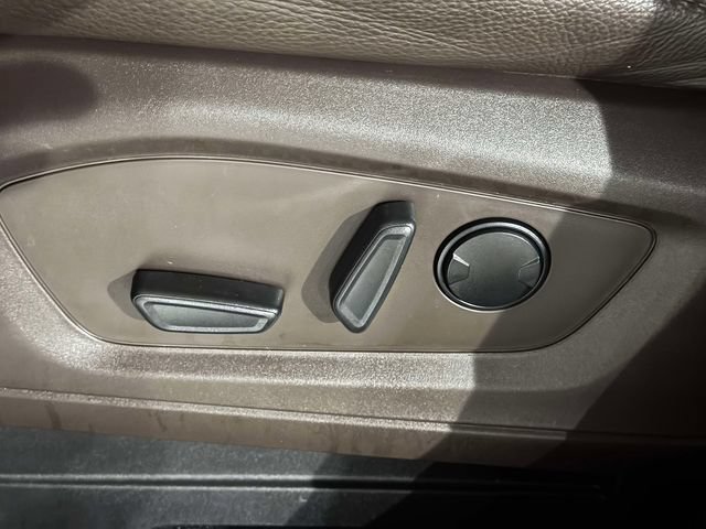 Used 2021 Ford Explorer King Ranch RWD image 23
