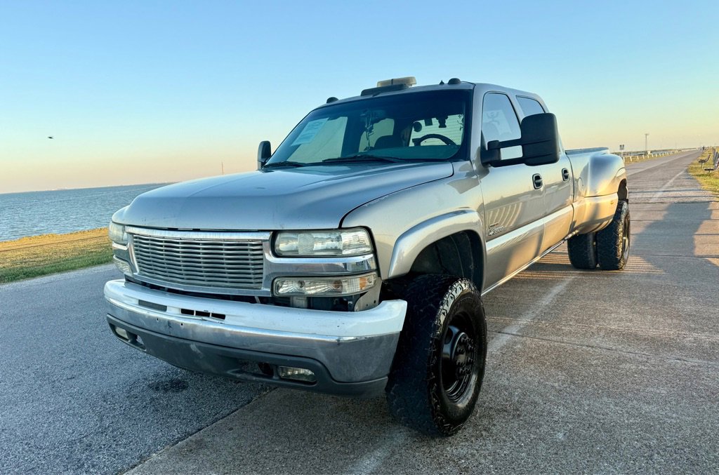 Used 2001 Chevrolet Silverado 3500 LT