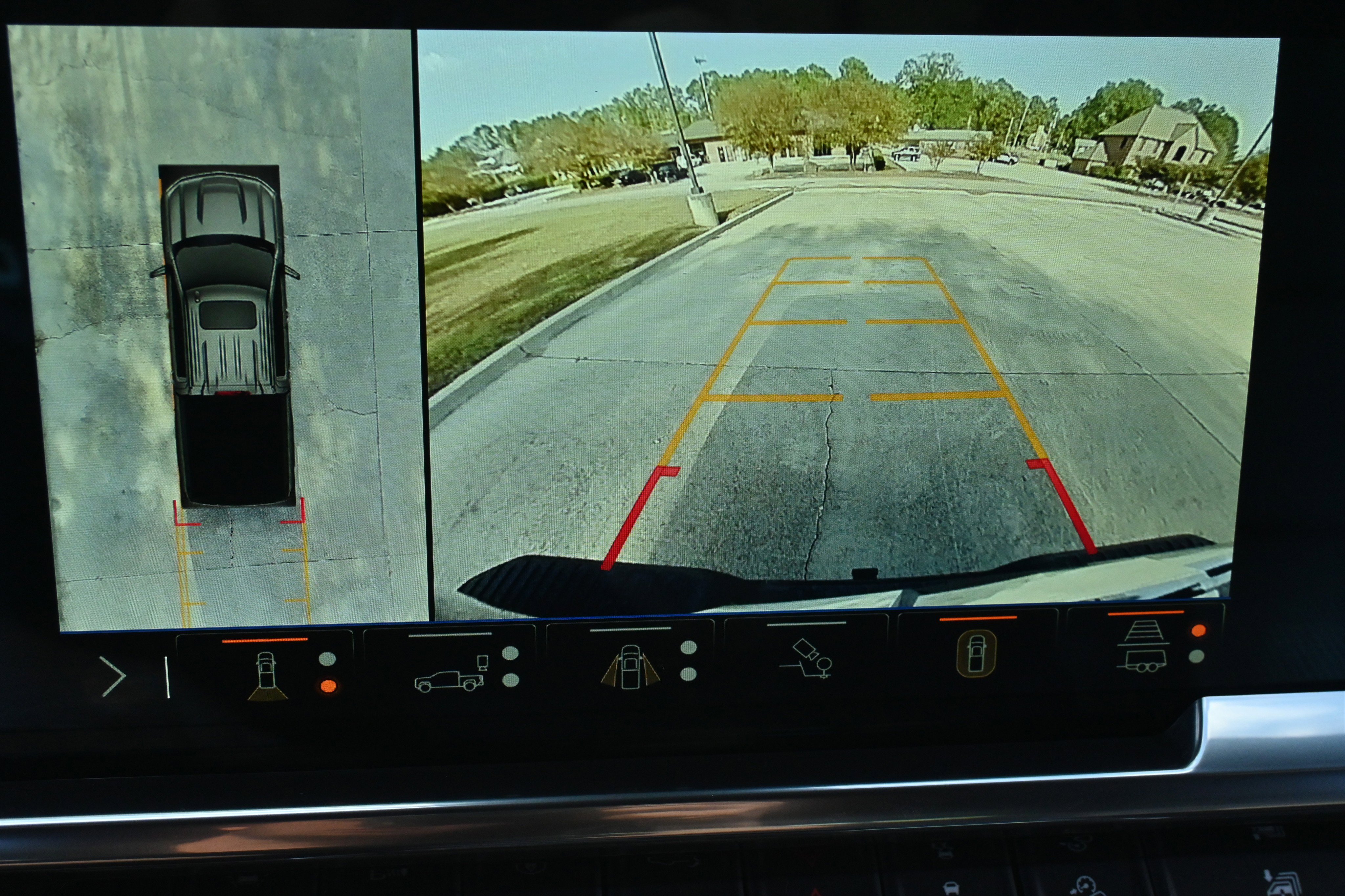 Used 2024 Chevrolet Silverado 1500 High Country w/ Midnight Edition image 24