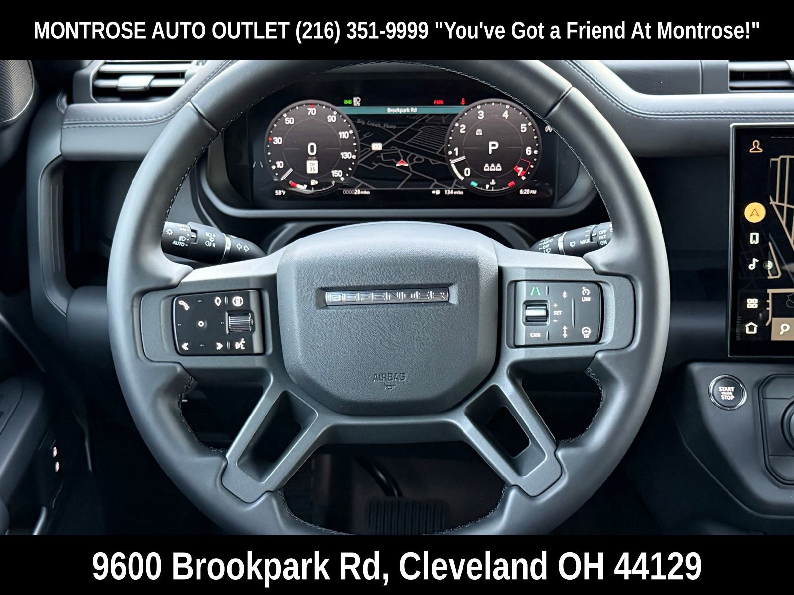 New 2026 Land Rover Defender 110 S image 28