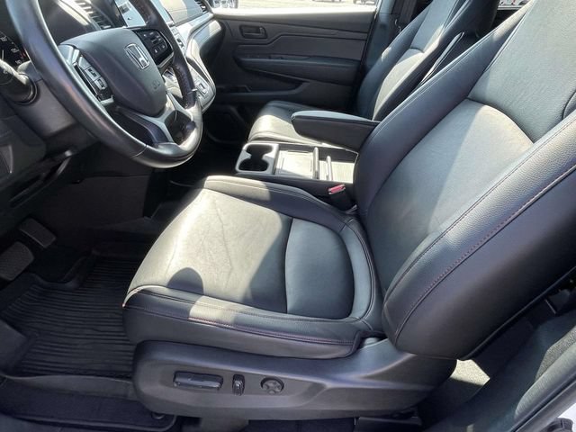 Used 2025 Honda Odyssey Sport-L image 14
