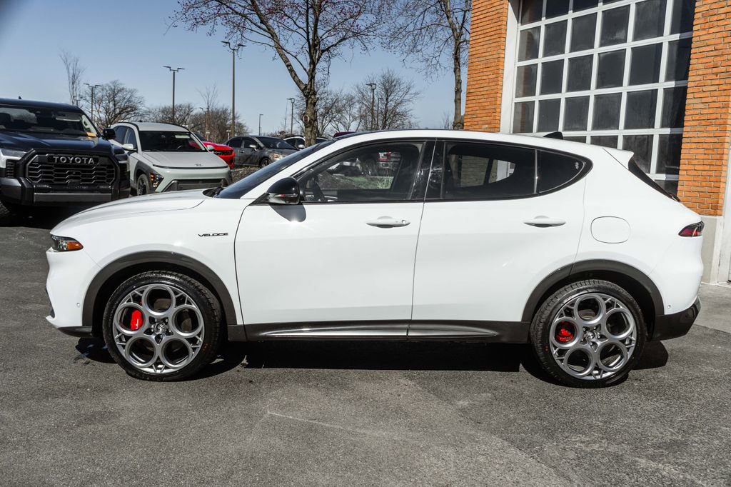 Used 2024 Alfa Romeo Tonale Veloce image 47