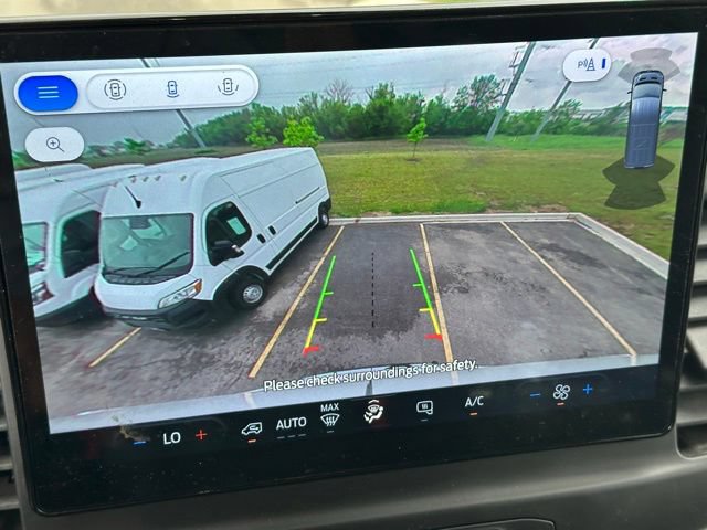 Used 2022 Ford E-Transit 148 High Roof w/ Load Area Protection Package RWD image 20