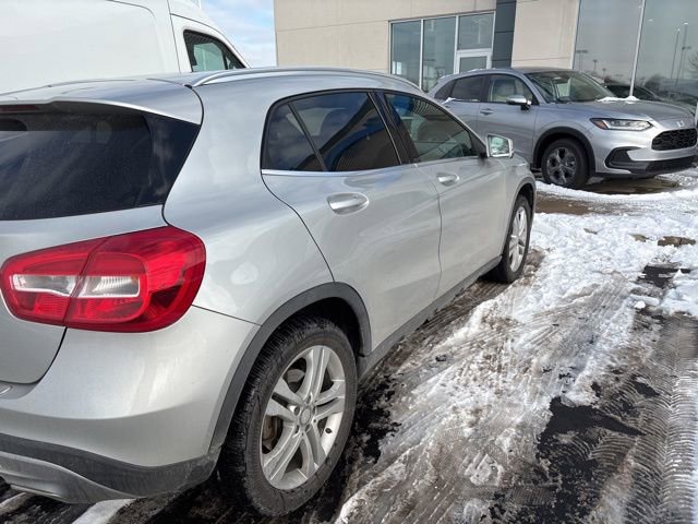 Used 2017 Mercedes-Benz GLA 250 4MATIC image 5