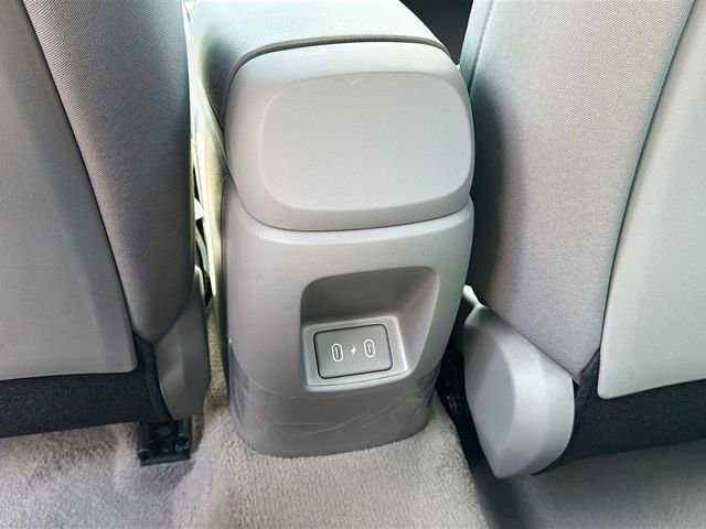 New 2026 Hyundai Elantra SE w/ Cargo Package FWD image 24