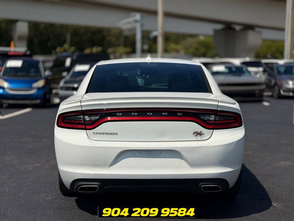 Used 2016 Dodge Charger R/T RWD image 4