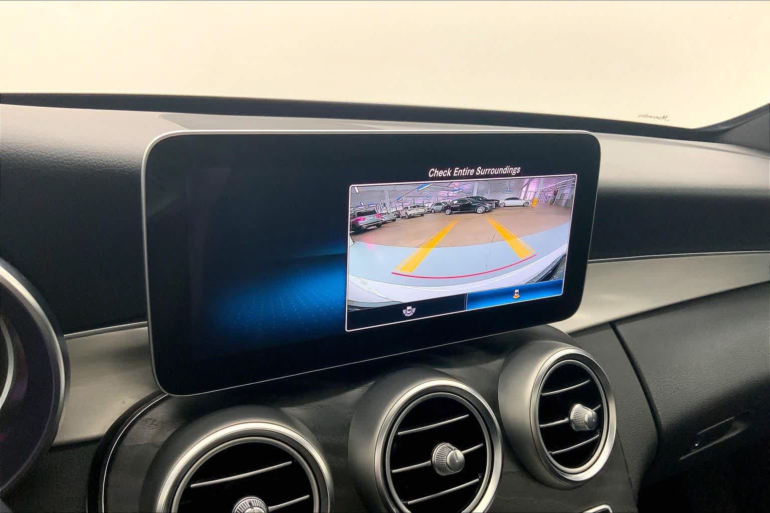 Used 2019 Mercedes-Benz C 300 Sedan image 24