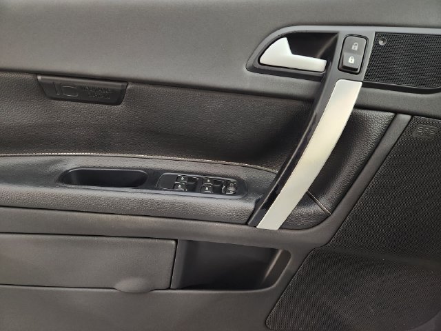 Used 2011 Volvo C70 T5 w/ Convenience Pkg FWD image 21