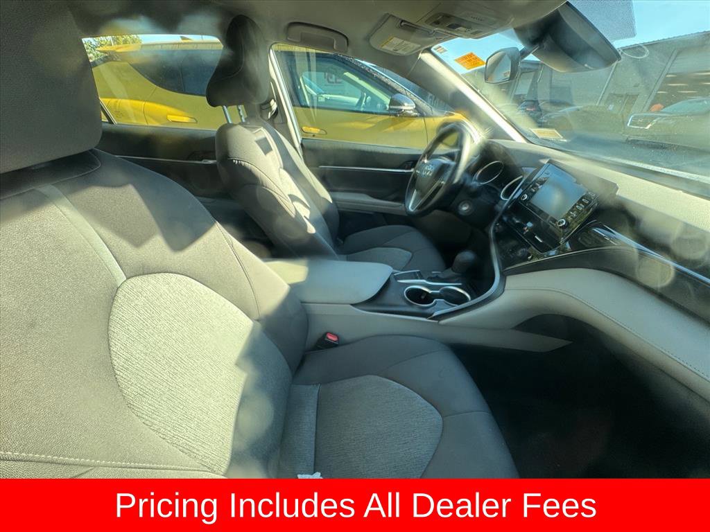 Used 2024 Toyota Camry LE FWD image 3