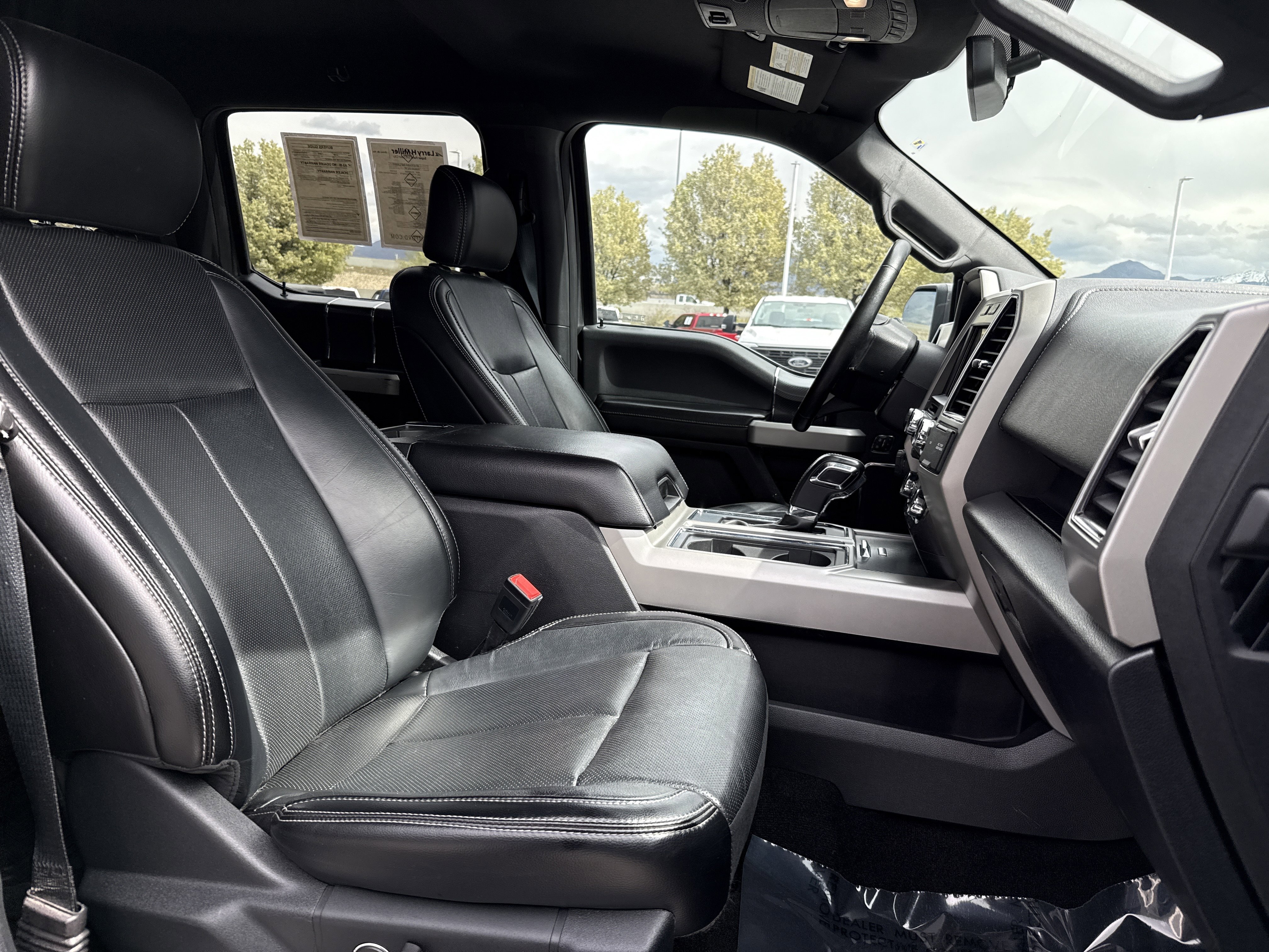 Used 2018 Ford F150 Lariat image 30