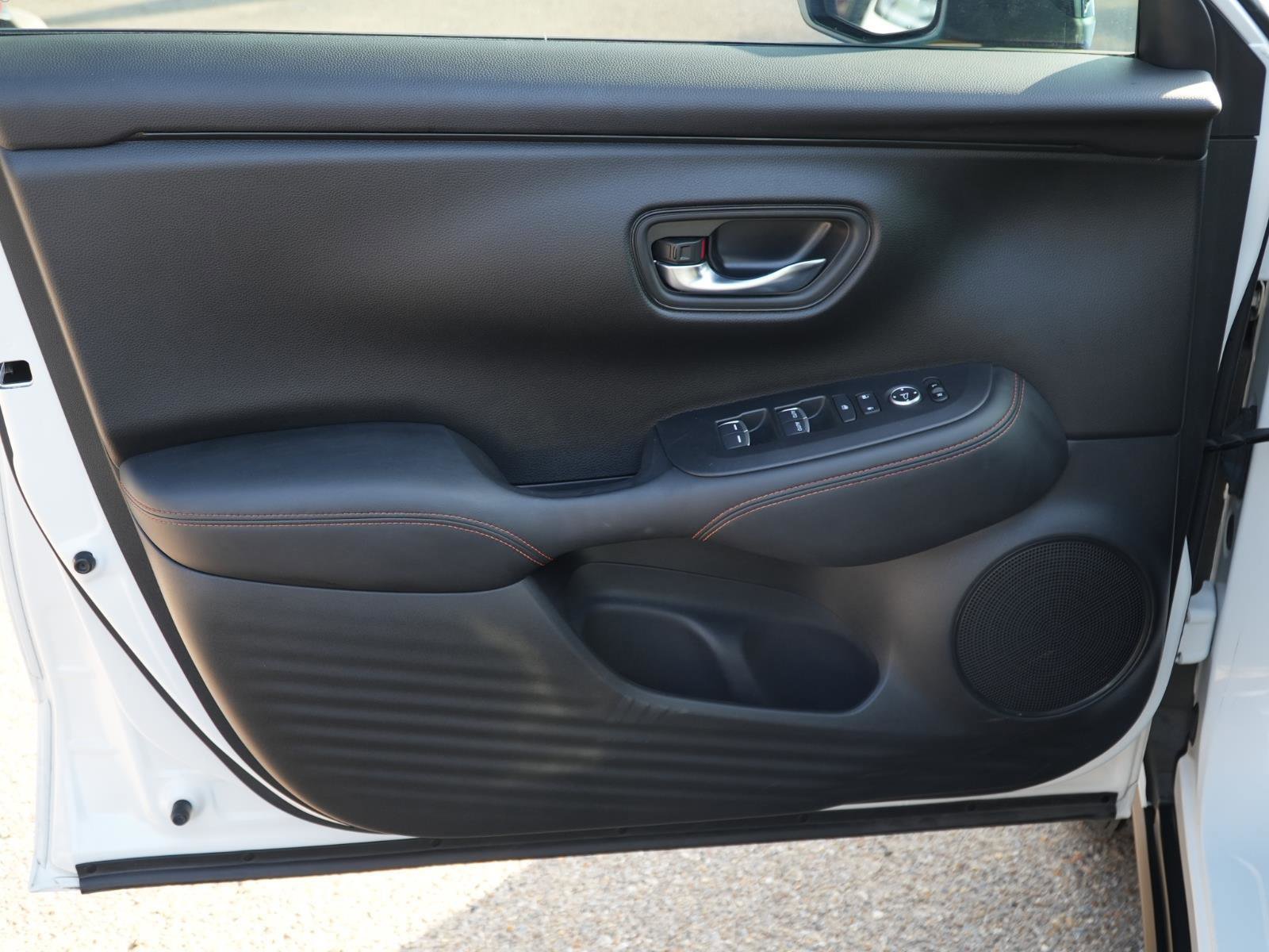 Used 2023 Honda HR-V Sport image 13