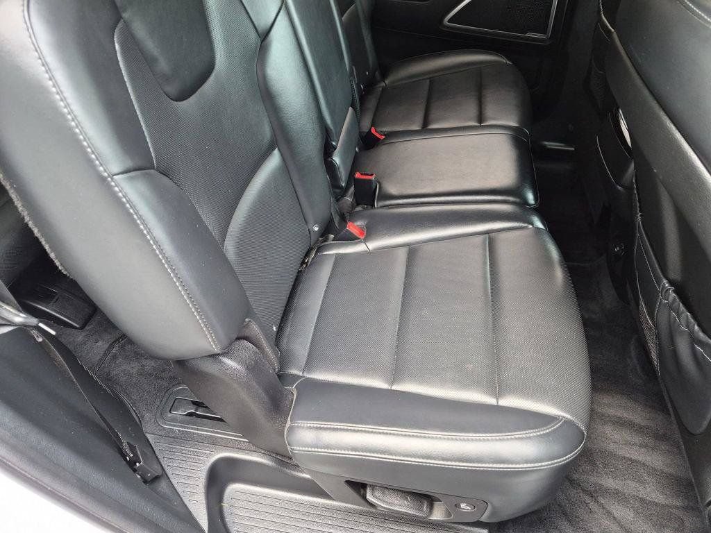 Used 2020 Kia Telluride LX AWD/4WD image 26
