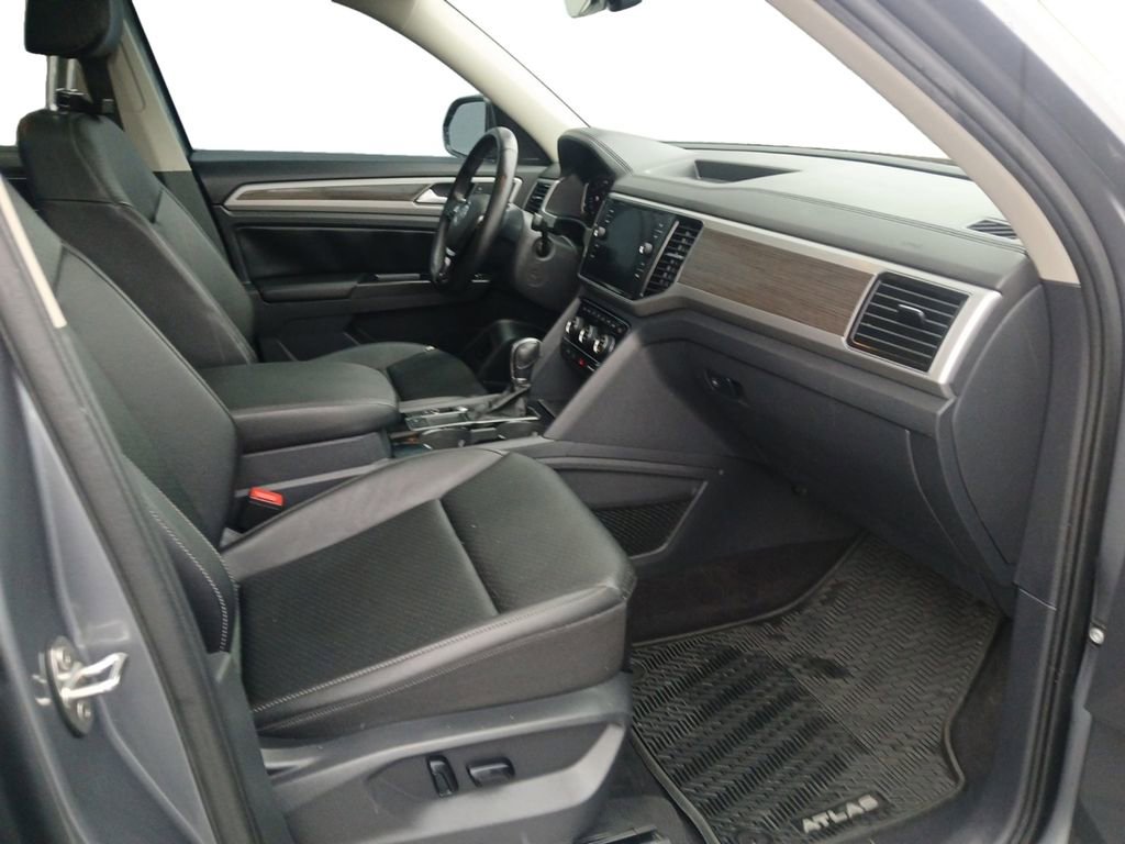 Used 2019 Volkswagen Atlas SEL FWD image 24