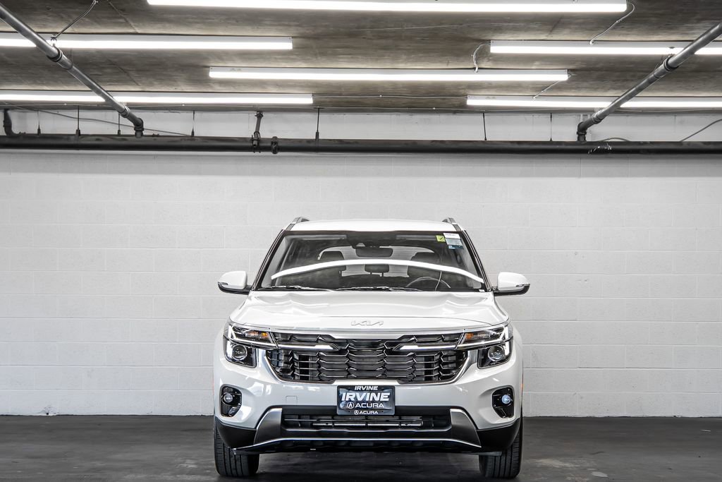 Used 2024 Kia Seltos EX image 8