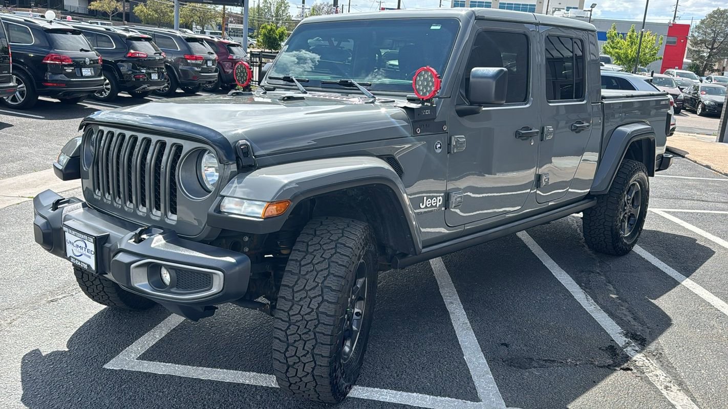 Used 2020 Jeep Gladiator Overland w/ Popular Equipment Package AWD/4WD image 7