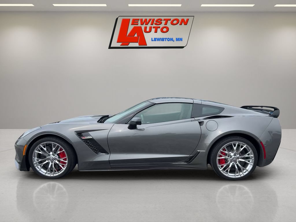 Used 2015 Chevrolet Corvette Z06 w/ 3LZ Preferred Equipment Group RWD image 1