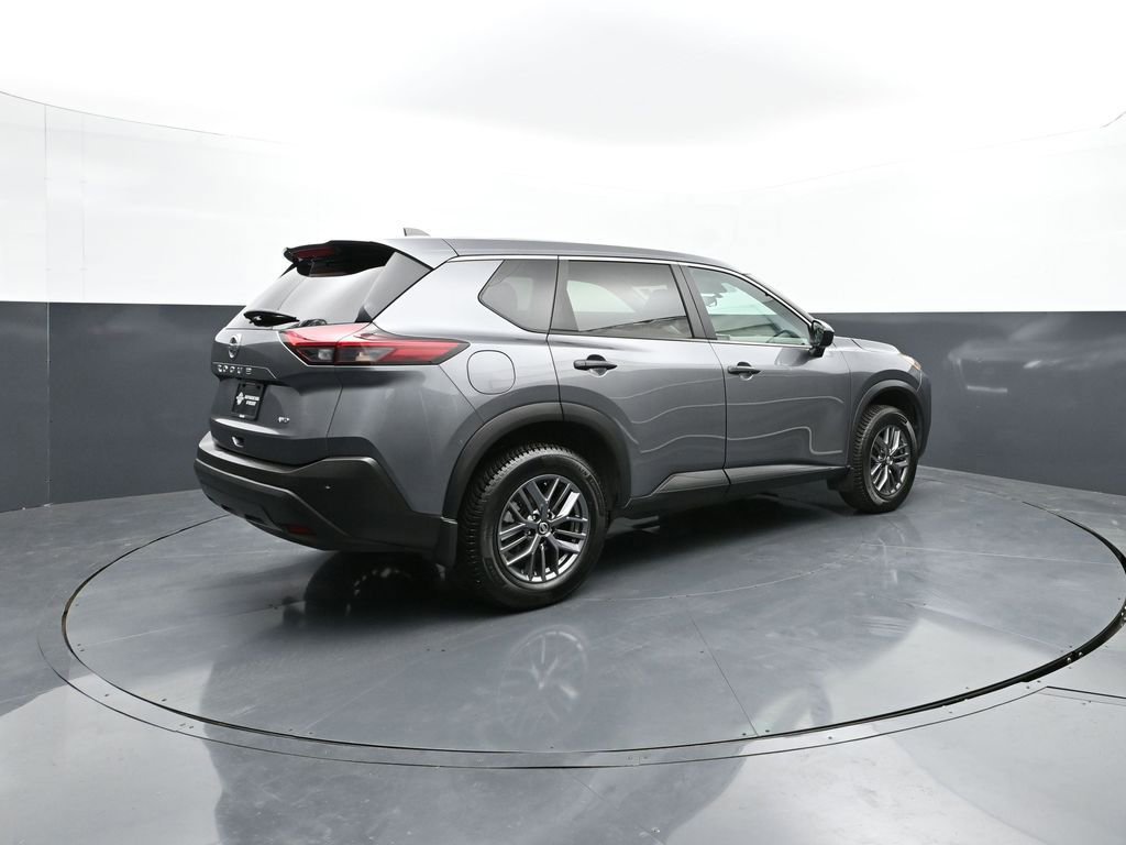 Used 2021 Nissan Rogue S AWD/4WD image 5