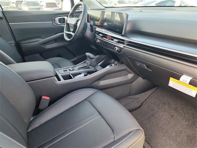 New 2026 Kia Sorento S w/ S Panoramic Sunroof Package image 17