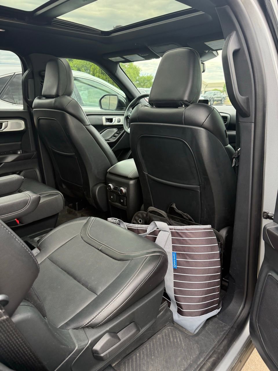 Used 2020 Ford Explorer ST w/ Premium Technology Package AWD/4WD image 15